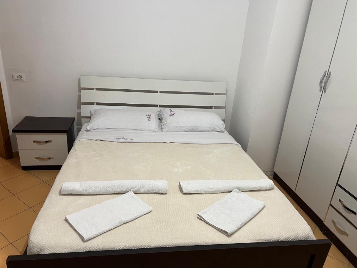 טיראנה Leonard Apartment מראה חיצוני תמונה
