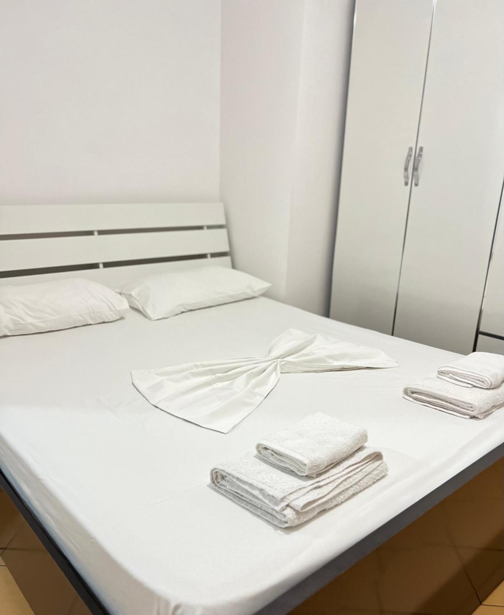 טיראנה Leonard Apartment מראה חיצוני תמונה