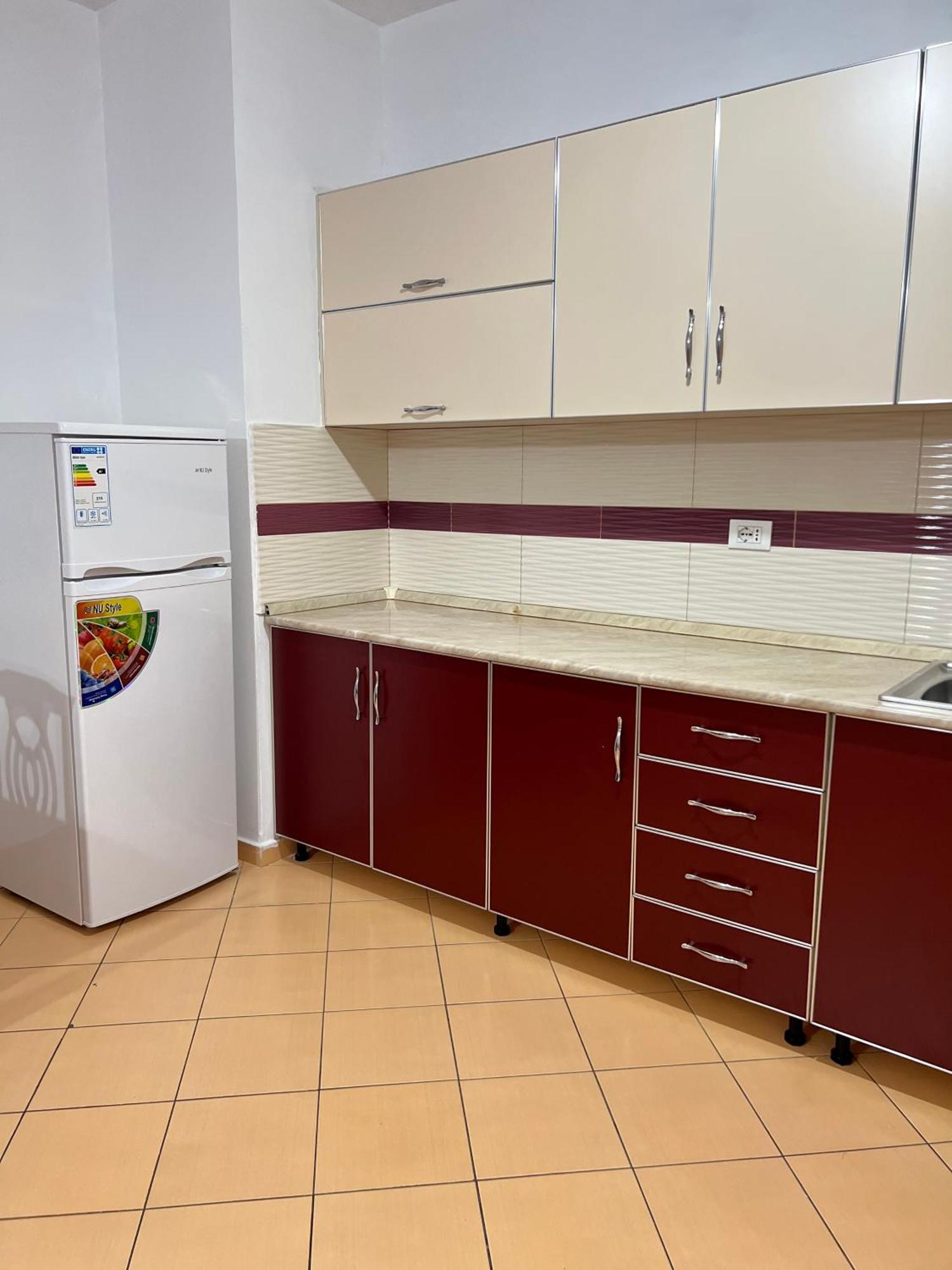 טיראנה Leonard Apartment מראה חיצוני תמונה